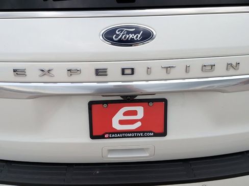 Used 2022 Ford Expedition Platinum RWD image 51