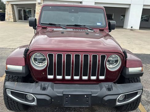 Used 2021 Jeep Wrangler Unlimited Sahara AWD/4WD image 6