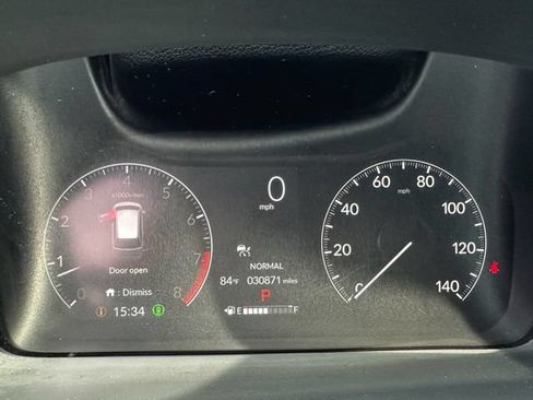 Used 2025 Honda Odyssey Touring image 17