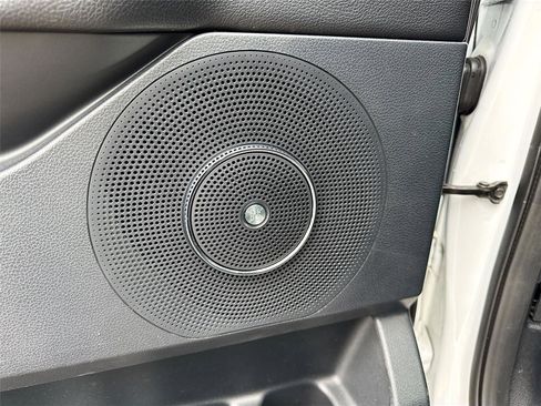 Used 2020 Ford Expedition Limited w/ Equipment Group 303A image 19