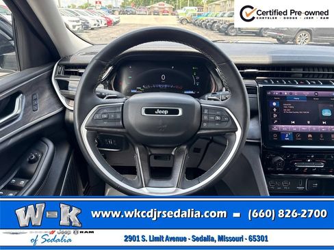 Used 2024 Jeep Grand Cherokee Limited 4xe AWD/4WD image 43