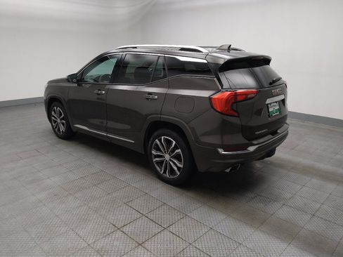 Used 2019 GMC Terrain Denali w/ Driver Alert Package II FWD image 3