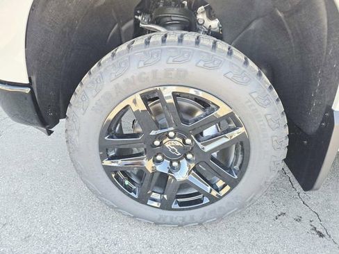 New 2026 Chevrolet Silverado 1500 Custom Trail Boss image 16