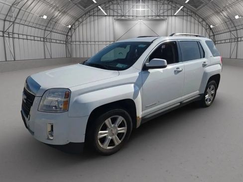 Used 2015 GMC Terrain SLE AWD/4WD image 2
