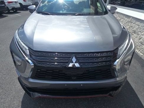 Used 2024 Mitsubishi Eclipse Cross SEL AWD/4WD image 2