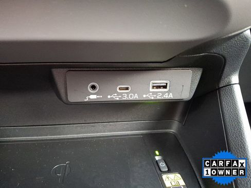 Certified 2025 Subaru Crosstrek 2.5i Limited image 36