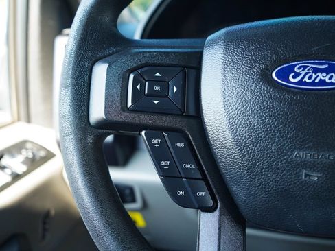 Used 2018 Ford F150 XL w/ Equipment Group 101A Mid AWD/4WD image 32