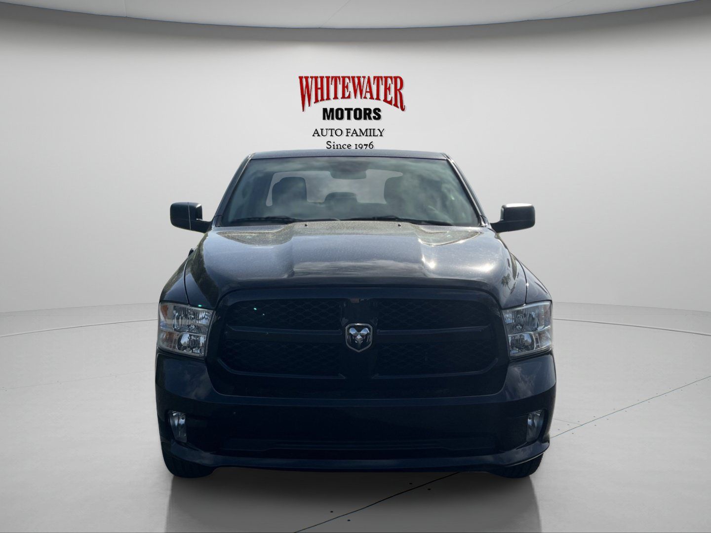 Used 2017 RAM 1500 Express AWD/4WD image 8