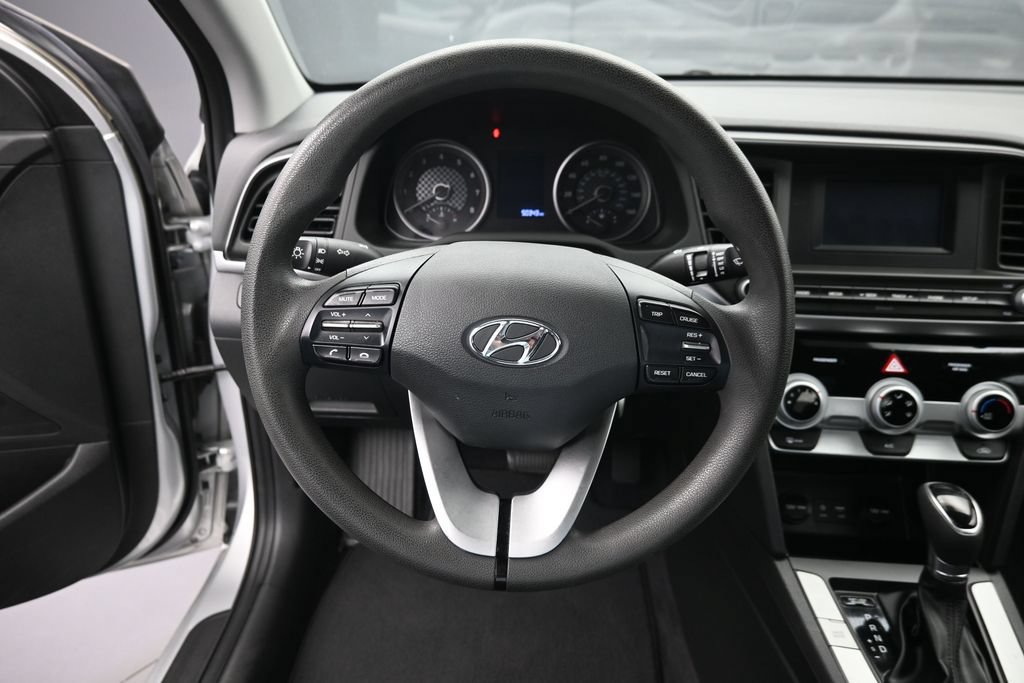 Used 2019 Hyundai Elantra SE w/ Cargo Package FWD image 20