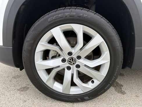 Certified 2023 Volkswagen Taos S AWD/4WD image 28