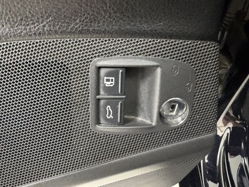 Used 2011 Volkswagen CC Sport FWD image 23