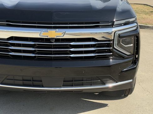 Used 2025 Chevrolet Tahoe LT RWD image 10