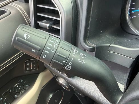 Used 2021 Ford Expedition Max Platinum RWD image 33