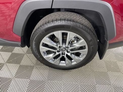 Used 2025 Toyota RAV4 XLE Premium w/ Weather Package AWD/4WD image 21