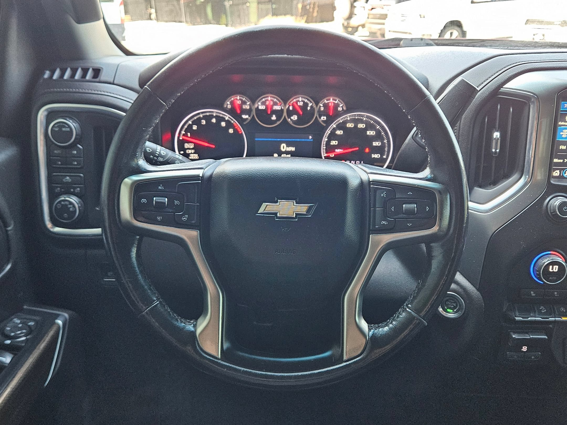 Used 2021 Chevrolet Silverado 1500 LT w/ Z71 Off-Road Package AWD/4WD image 15