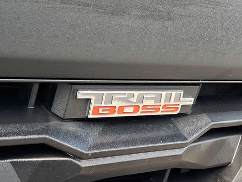 Used 2026 Chevrolet Colorado Trail Boss AWD/4WD image 33