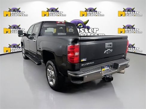 Used 2016 Chevrolet Silverado 2500 LTZ image 8