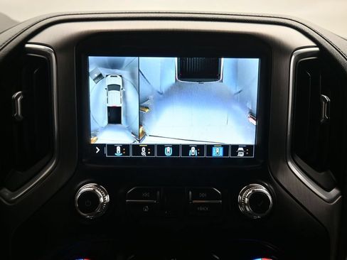 Used 2023 GMC Sierra 2500 Denali w/ Denali Black Diamond Edition AWD/4WD image 25