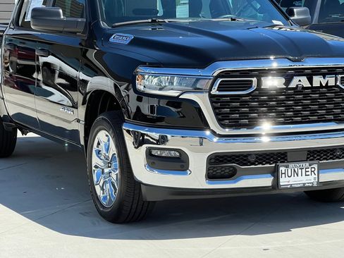 Used 2026 RAM 1500 Big Horn AWD/4WD image 10