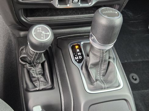 New 2026 Jeep Gladiator Sport image 16