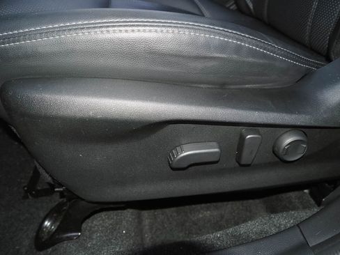 Used 2024 Subaru Forester Touring w/ Convenience Package image 26