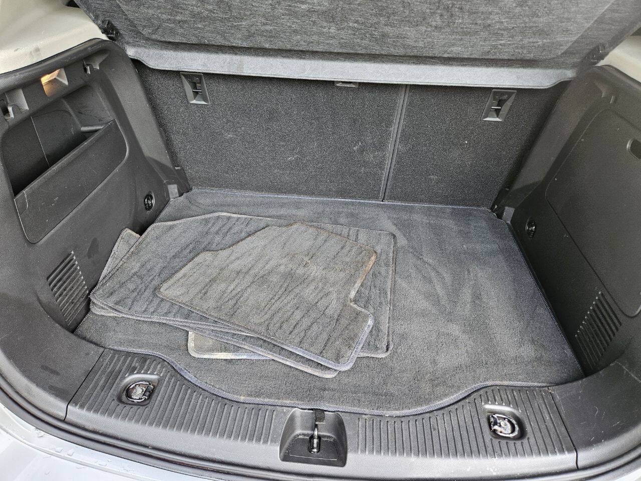 Used 2020 Buick Encore Preferred AWD/4WD image 6