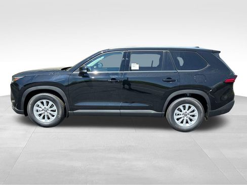 New 2026 Toyota Grand Highlander AWD image 2