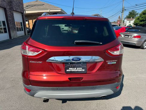 Used 2014 Ford Escape Titanium w/ Equipment Group 401A FWD image 11