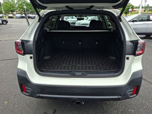 Used 2020 Subaru Outback Onyx Edition XT AWD/4WD image 29