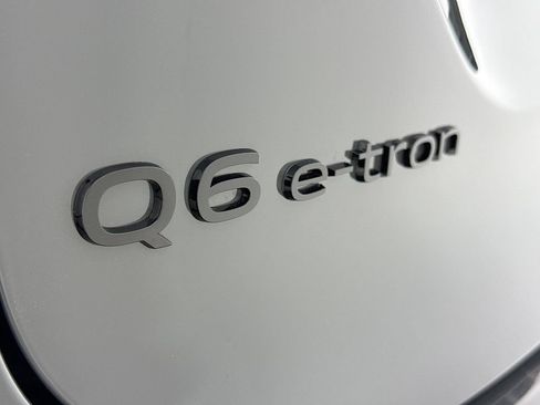 New 2027 Audi Q6 e-tron Premium Plus AWD/4WD image 22