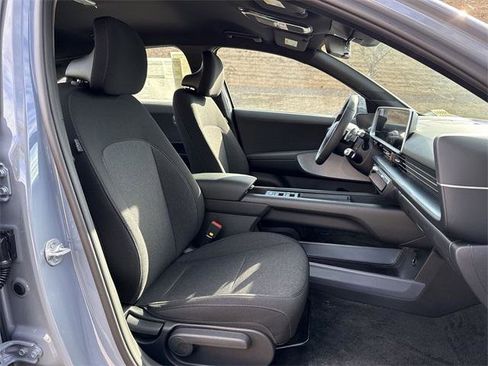 New 2025 Hyundai Ioniq 6 SE image 28