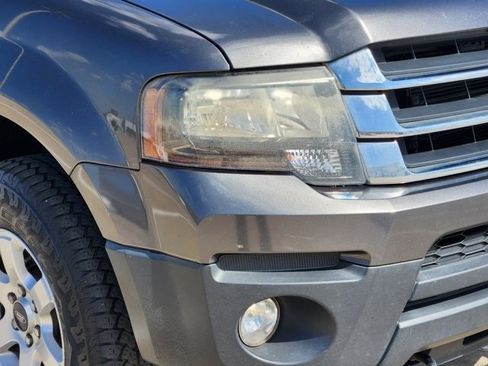 Used 2017 Ford Expedition EL XL w/ Equipment Group 101A image 9