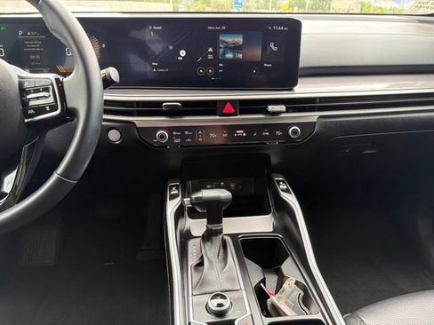 Certified 2024 Kia Sorento S AWD/4WD image 26