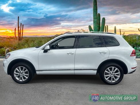 Used 2013 Volkswagen Touareg Sport AWD/4WD image 6