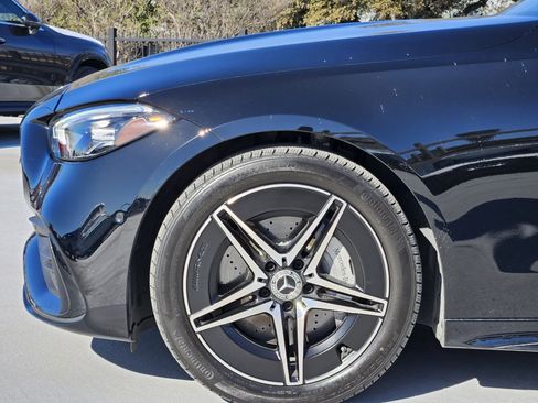Used 2025 Mercedes-Benz C 300 4MATIC Sedan image 10