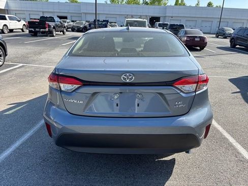 Used 2026 Toyota Corolla LE image 8
