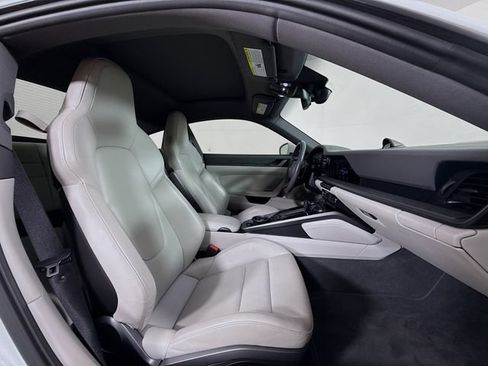 Used 2020 Porsche 911 Carrera S RWD image 28
