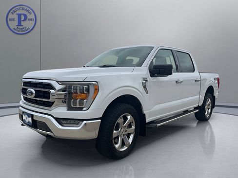 Used 2022 Ford F150 XLT w/ Equipment Group 302A High AWD/4WD image 3