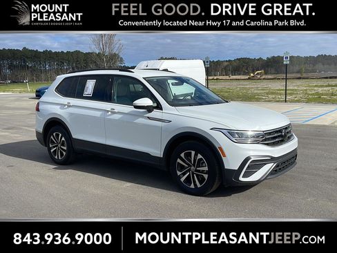 Used 2024 Volkswagen Tiguan S image 1