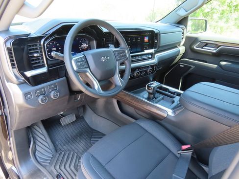 New 2026 Chevrolet Silverado 1500 RST AWD/4WD image 25