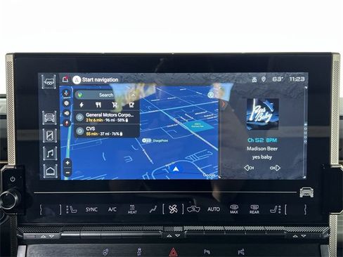 Used 2025 GMC Hummer EV 3X w/ LPO, Dark Essentials Package image 14