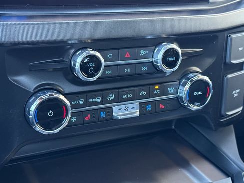 New 2026 Ford F350 Platinum w/ Tremor Off-Road Package image 18