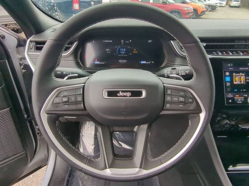 Certified 2023 Jeep Grand Cherokee L Altitude image 22