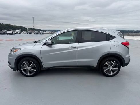 Certified 2022 Honda HR-V EX image 10