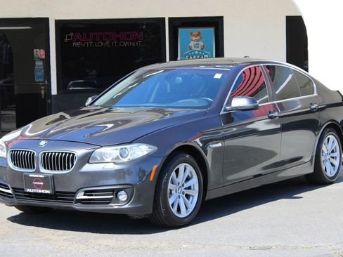 Used 2016 BMW 528i 528i Sedan 4D image 1