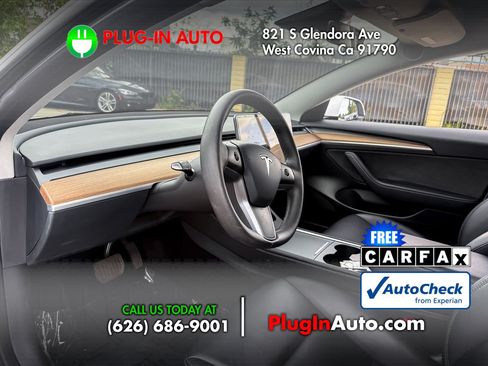 Used 2023 Tesla Model 3 Standard Range RWD image 5