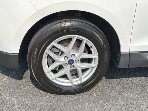 Used 2022 Ford Edge SEL AWD/4WD image 5