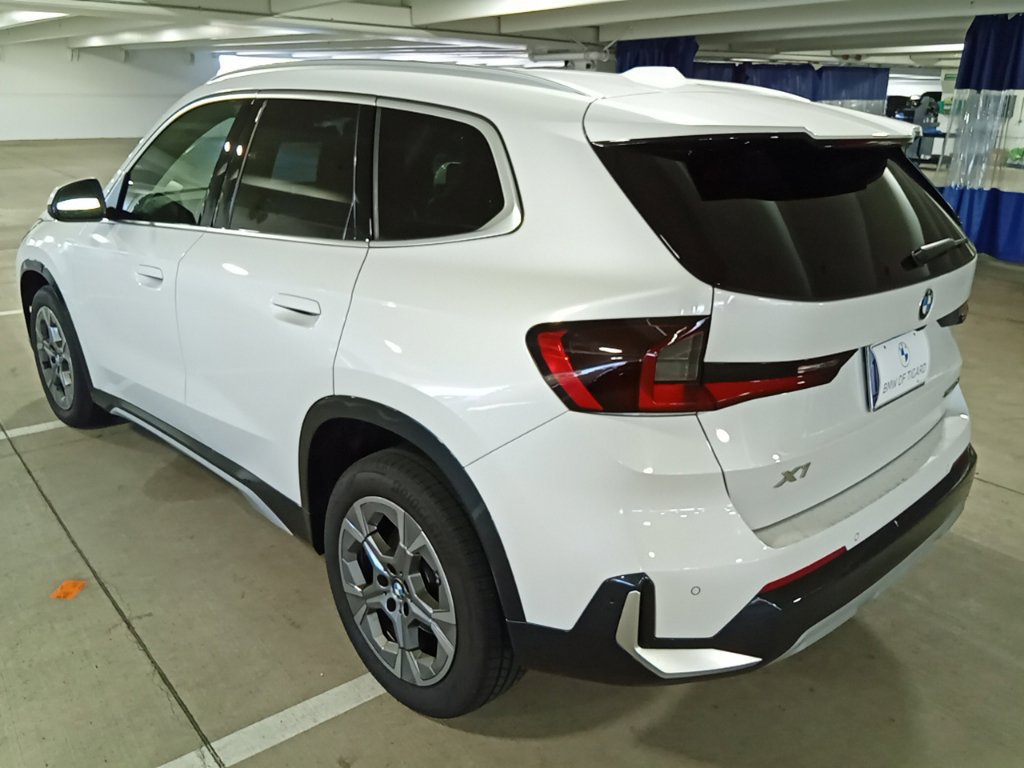 Used 2025 BMW X1 xDrive28i w/ Convenience Package AWD/4WD image 7