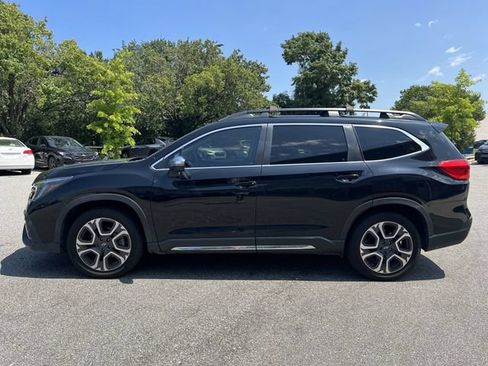 Used 2023 Subaru Ascent Limited w/ Technology Package AWD/4WD image 2
