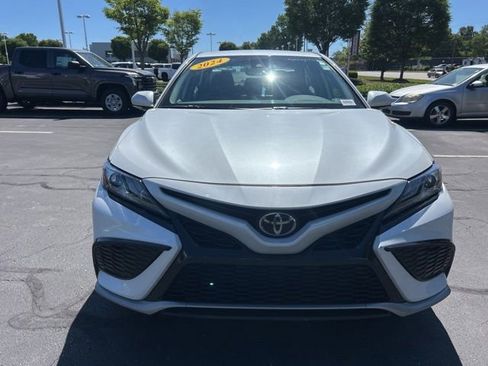 Used 2024 Toyota Camry XSE FWD image 2